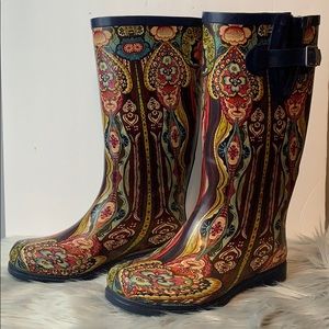 Nomad puddle boots